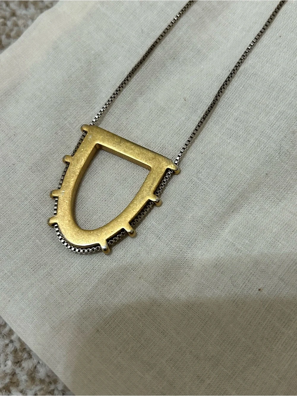 Madewell Adjustable Gold-Tone Horseshoe Pendant Necklace 2000s casual - Picture 5 of 6